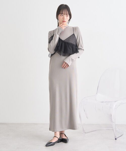 earth music&ecology(アースミュージックアンドエコロジー)の「SET2点アシメチュールビスチェ+ワンピース(ワンピース・レディース・ライトグレー/ブラック/ベージュ・S/M)」の13枚目の写真