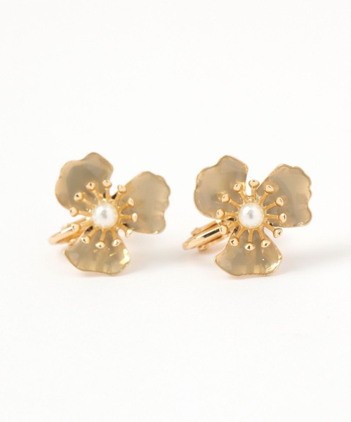 GLOBAL WORK(グローバルワーク)の「メタルカラーフラワーイヤリング/321121(イヤリング・レディース・グレー/ベージュ・ONE SIZE)」の2枚目の写真