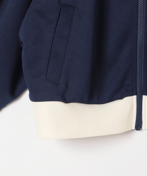GLOBAL WORK（グローバルワーク）の「ショートトラックジャケット/290868（ジャージ・キッズ・アイボリー/ネイビー/サックスブルー・140cm/150cm/130cm/160cm）」の14枚目の写真
