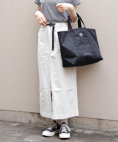 Gramicci（グラミチ）の「GRAMICCI/グラミチ　ロングベイカースカート　LONG BAKER SKIRT　G3SW-SK069（スカート・レディース・ベージュ/サンドグレー/グリーン・M）」の2枚目の写真