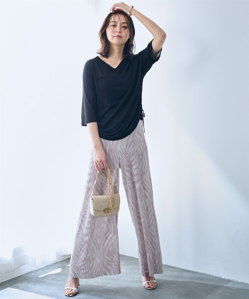 SMILE LAND（スマイルランド）の「ドロストシアーニットプルオーバー＜大きいサイズ有＞【OtonaSMILE】（ニット/セーター・レディース・ブラック/ベージュ・5L/4L/3L/LL/L/M）」の9枚目の写真