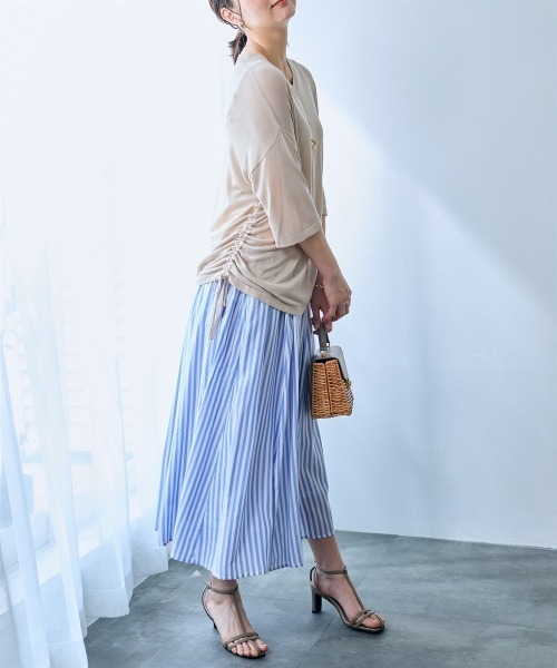 SMILE LAND（スマイルランド）の「ドロストシアーニットプルオーバー＜大きいサイズ有＞【OtonaSMILE】（ニット/セーター・レディース・ブラック/ベージュ・5L/4L/3L/LL/L/M）」の17枚目の写真