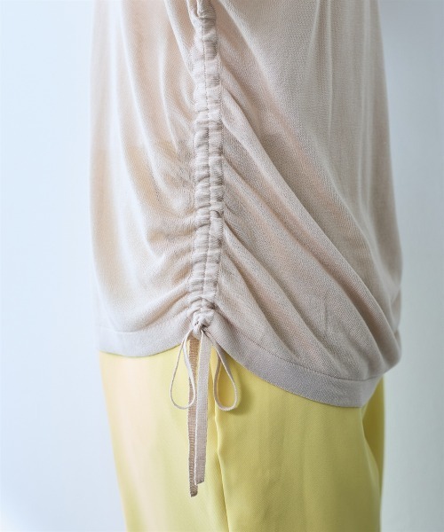 SMILE LAND（スマイルランド）の「ドロストシアーニットプルオーバー＜大きいサイズ有＞【OtonaSMILE】（ニット/セーター・レディース・ブラック/ベージュ・5L/4L/3L/LL/L/M）」の22枚目の写真