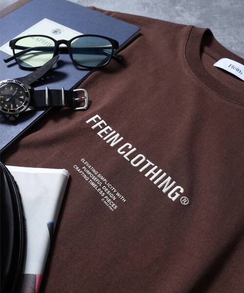 FFEIN（フェイン）の「【FFEIN（フェイン）】ワンポイントセンター刺繍ロゴTシャツ / Tシャツ クルーネック 半袖 刺繍（Tシャツ/カットソー・メンズ・ブラック/ホワイト/ブラウン/イエロー/ネイビー・SMALL/MEDIUM/LARGE）」の3枚目の写真