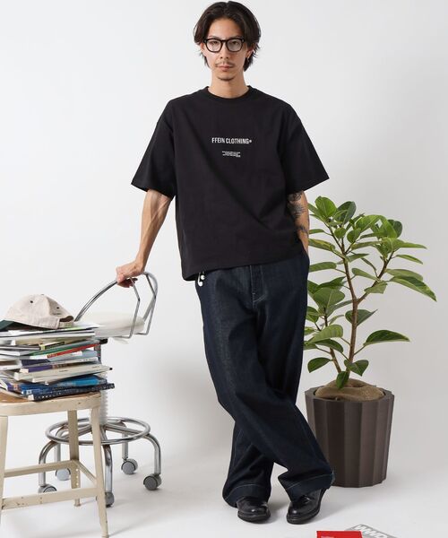 FFEIN（フェイン）の「【FFEIN（フェイン）】ワンポイントセンター刺繍ロゴTシャツ / Tシャツ クルーネック 半袖 刺繍（Tシャツ/カットソー・メンズ・ブラック/ホワイト/ブラウン/イエロー/ネイビー・SMALL/MEDIUM/LARGE）」の12枚目の写真