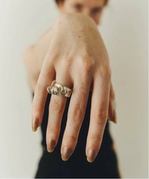 Kinetics（キネティクス）の「LAPUIS Volume coil ring（ラピュイ ボリューム コイル リング）（リング）」