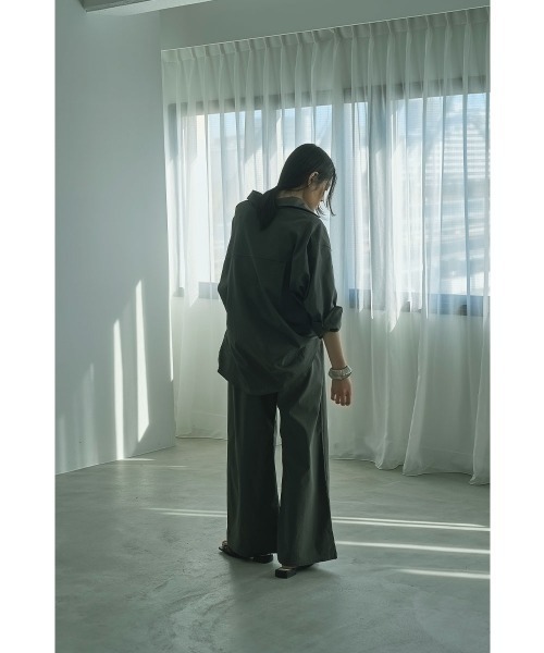marjour(マージュール)の「COMFORTABLE SETUP PANTS(その他パンツ・レディース・ベージュ/グレー・M)」の20枚目の写真