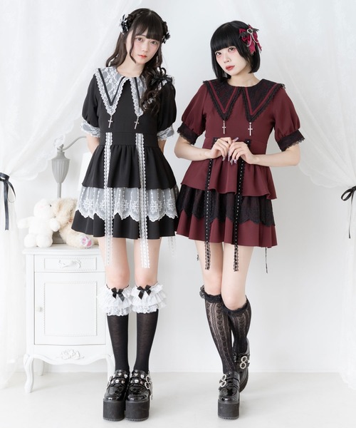 DearMyLove(ディアマイラブ)の「十字架チャーム角襟レースティアードワンピース(ワンピース・レディース・ブラック/ネイビー/グレー/ボルドー/パープル・MEDIUM/LARGE/LL/3L)」の6枚目の写真