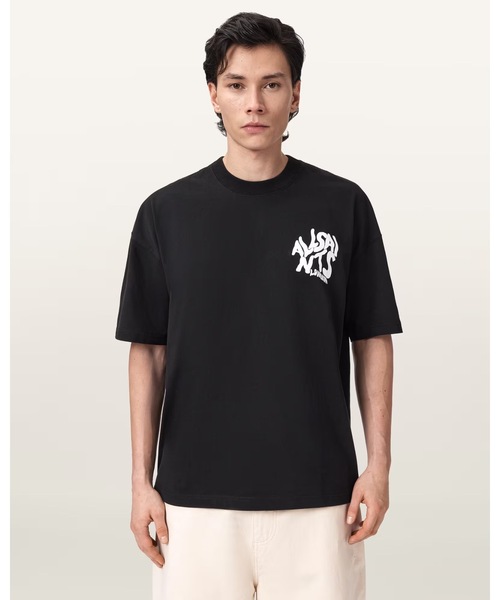 ALLSAINTS(オールセインツ)の「ORLANDO LOGO PRINT OVERSIZED T-SHIRT | ORLANDO ロゴ プリント オーバーサイズ Tシャツ(Tシャツ/カットソー・メンズ・ブラック・S/L/XS/M)」の1枚目の写真