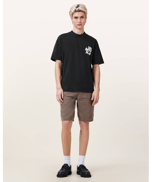 ALLSAINTS(オールセインツ)の「ORLANDO LOGO PRINT OVERSIZED T-SHIRT | ORLANDO ロゴ プリント オーバーサイズ Tシャツ(Tシャツ/カットソー・メンズ・ブラック・S/L/XS/M)」の3枚目の写真