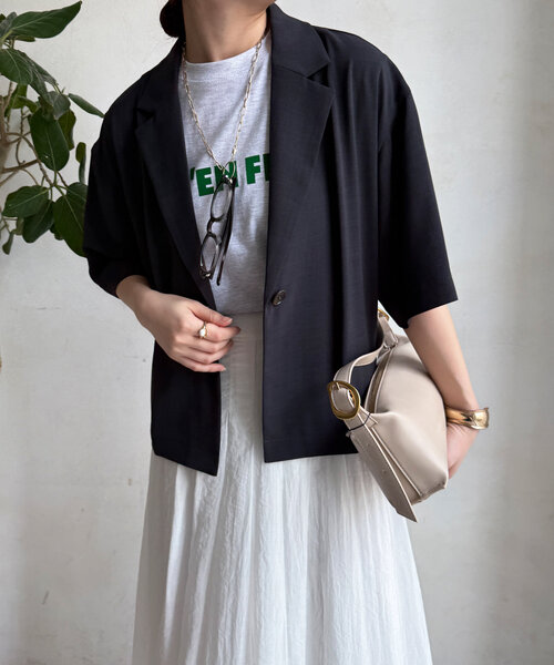 新品タグ付き CLOCHE 接触冷感 五分袖 テーラードジャケット ブラック cloche CLOCHE クロシェ ジャケット 85615 レディース