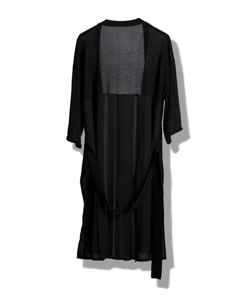 NO ID.(ノーアイディ)の「【NO ID.】Back Tuck Changing Knit Gown / バック タック チェンジング ニット ガウン(カーディガン/ボレロ・メンズ・ブラック/グレー・ONE SIZE)」の16枚目の写真