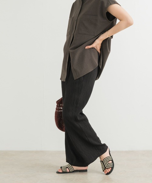 URBAN RESEARCH DOORS（アーバンリサーチドアーズ）の「楊柳イージーパンツ（その他パンツ・レディース・ライトベージュ/ブラック・MEDIUM）」の4枚目の写真