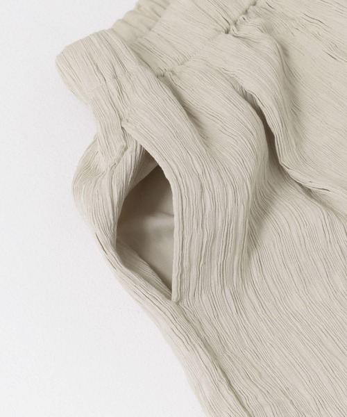 URBAN RESEARCH DOORS（アーバンリサーチドアーズ）の「楊柳イージーパンツ（その他パンツ・レディース・ライトベージュ/ブラック・MEDIUM）」の12枚目の写真