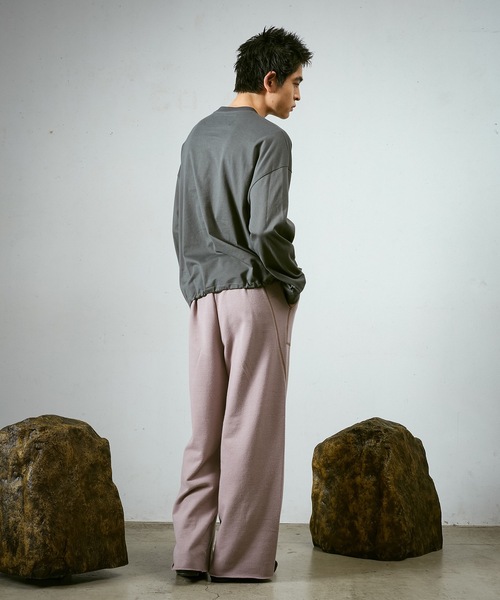 Dulcamara（ドゥルカマラ）の「カンガルーポケットロンT（Tシャツ/カットソー・メンズ・グレイッシュベージュ/チャコールグレー/ブラック・1/0）」の7枚目の写真