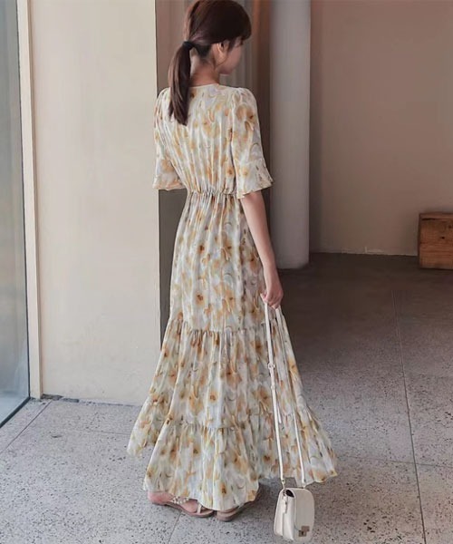 i-dare（アイディア）の「【i-dare】花柄 半袖 ティアード ワンピース（ワンピース・レディース・ホワイト・X-LARGE/MEDIUM/LARGE）」の4枚目の写真