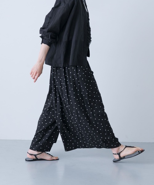 かぐれ（カグレ）の「ドットギャザーパンツ（その他パンツ）」 - WEAR