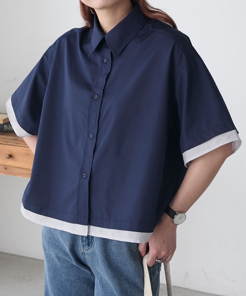 BONLECILL(ボンルシール)の「シアー配色半袖クロップドレギュラーカラー半袖シャツ(シャツ/ブラウス・レディース・ブルー/オフホワイト/ピンク/ネイビー・FREE)」の2枚目の写真