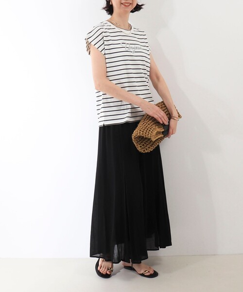 MICO COULIER(ミコクリエ)の「《接触冷感》《吸水速乾》DRY COTTON ラメプリントノースリーブTシャツ(Tシャツ/カットソー・レディース・ブラック/ベージュ/ホワイト系その他/オフホワイト・38)」の10枚目の写真