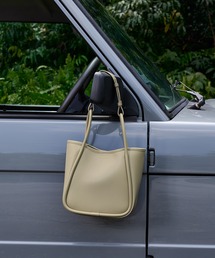 CHARLES & KEITH｜チャールズ＆キースのトートバッグ（グリーン 