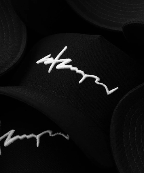 STAMPD（スタンプド）の「【STAMPD / スタンプド】STAMPD SIGNATURE TRUCKER / ブラック [SLA-U4024HT]（キャップ・メンズ・ブラック・OS）」の7枚目の写真