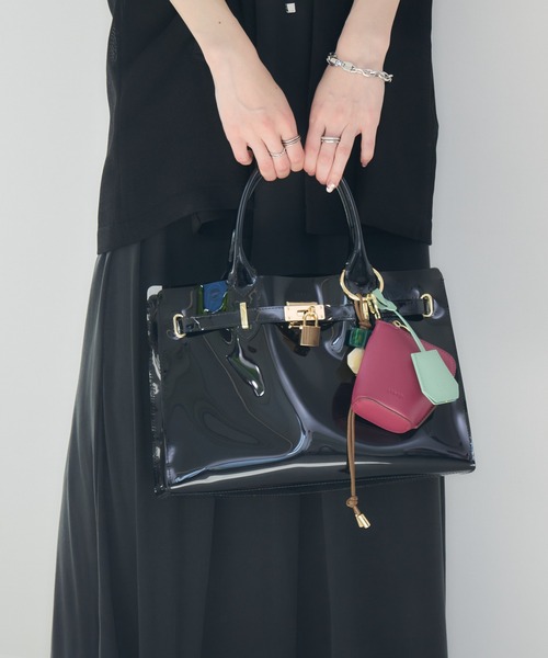 Paradise Picnic（パラダイスピクニック）の「story　チャーム付クリアBAG（ハンドバッグ・レディース・グレー/ブラック・FREE）」の3枚目の写真