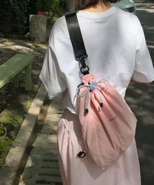 Port(ポート)の「【 Port / ポート 】 ワンポイント ロゴ ドロスト ナイロン バックパック / ナップサック #_(バックパック/リュック・レディース・ライトグレー/ピンク・FREE)」の4枚目の写真