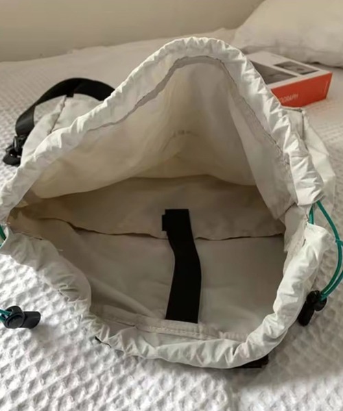 Port(ポート)の「【 Port / ポート 】 ワンポイント ロゴ ドロスト ナイロン バックパック / ナップサック #_(バックパック/リュック・レディース・ライトグレー/ピンク・FREE)」の10枚目の写真