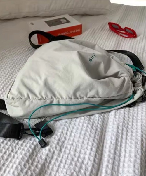 Port(ポート)の「【 Port / ポート 】 ワンポイント ロゴ ドロスト ナイロン バックパック / ナップサック #_(バックパック/リュック・レディース・ライトグレー/ピンク・FREE)」の6枚目の写真