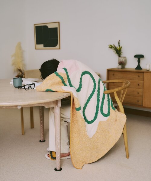 SAHIR(サヒール)の「≪復刻!≫【SAHIR サヒール】 Mochimochi blanket ブランケット(ブランケット・レディース・オレンジ/ブルー・0)」の13枚目の写真