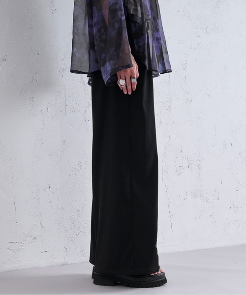 Ellno Loset（エルノロゼット）の「フラワー刺繍ワイドパンツ（その他パンツ・メンズ・ライトグレー/ブラック・LARGE/X-SMALL/SMALL/MEDIUM）」の12枚目の写真