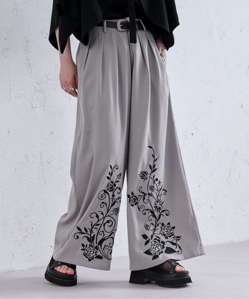 Ellno Loset（エルノロゼット）の「フラワー刺繍ワイドパンツ（その他パンツ・メンズ・ライトグレー/ブラック・LARGE/X-SMALL/SMALL/MEDIUM）」の18枚目の写真
