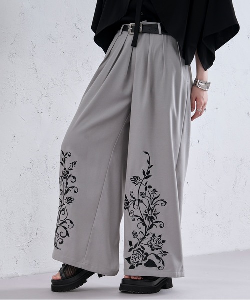 Ellno Loset（エルノロゼット）の「フラワー刺繍ワイドパンツ（その他パンツ・メンズ・ライトグレー/ブラック・LARGE/X-SMALL/SMALL/MEDIUM）」の19枚目の写真