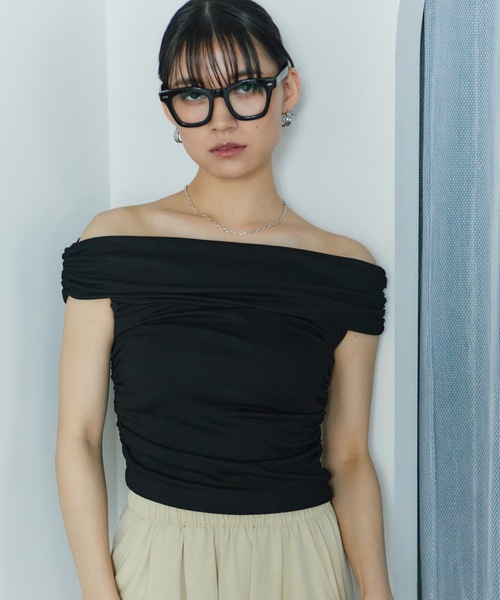 LIENCOEUR（リアンクール）の「オフショルカットトップス（Tシャツ/カットソー・レディース・ピンク/ホワイト/ブラック・FREE）」の17枚目の写真