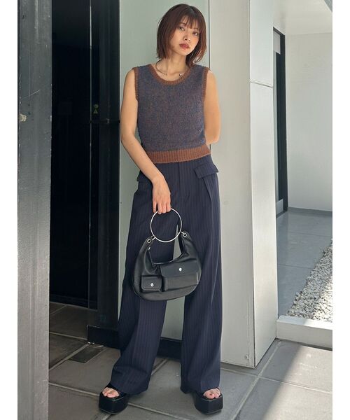 MURUA（ムルーア）の「リングハンドバッグ（ハンドバッグ・レディース・ブラック/ブルー・FREE）」の4枚目の写真