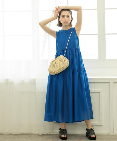 OPAQUE.CLIP（オペークドットクリップ）の「麻混シアーギャザーティアードワンピース【洗濯機洗い可】（ワンピース・レディース・ブラック/ブラウン系その他/パープル/ブルー系その他・38/40/36/42）」の22枚目の写真