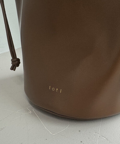 mline（エムライン）の「loti 巾着付きバケツBAG（トートバッグ・レディース・ブラウン/ブラック・FREE）」の9枚目の写真