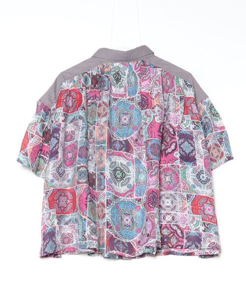 sandy（サンディー）の「プリント切り替えギャザーブラウス（シャツ/ブラウス・レディース・ピンク系その他/グリーン系その他/ブルー系その他・FREE）」の4枚目の写真