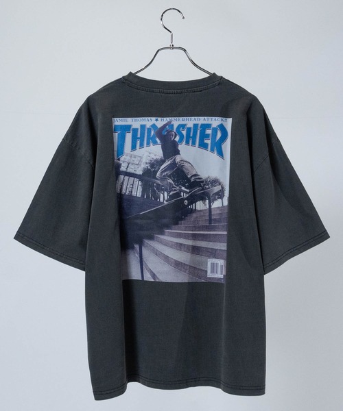 THRASHER(スラッシャー)の「【at】〔THRASHER/スラッシャー〕ピグメント加工 マガジンTシャツ(Tシャツ/カットソー・メンズ・グレー/ピンク/ブラウン/サックスブルー/チャコールグレー・LARGE/MEDIUM)」の2枚目の写真