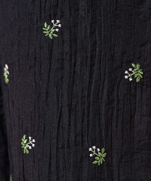 FREAK'S STORE（フリークスストア）の「限定展開　シアー 小花柄 刺繍 ルーズパンツ（その他パンツ・レディース・アイボリー/ブラック・ﾌﾘ-）」の6枚目の写真