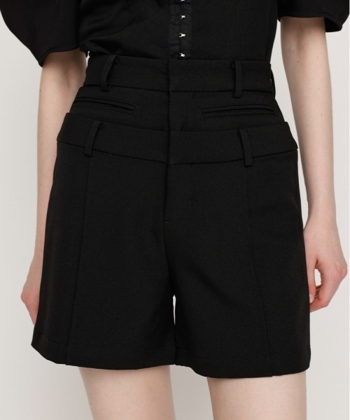 SLY(スライ)の「H/W LAYERD S/PT ハイウエスト レイヤード ショートパンツ 夏服 秋服(スラックス・レディース・ブラック/マルチ・1/2)」の5枚目の写真