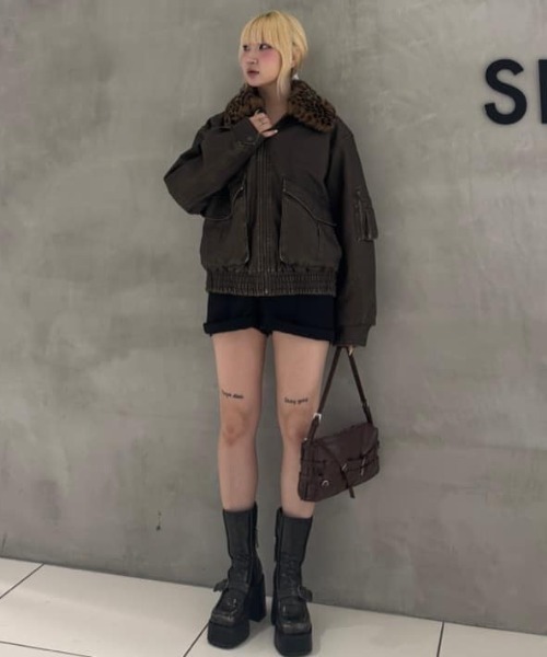 SLY(スライ)の「H/W LAYERD S/PT ハイウエスト レイヤード ショートパンツ 夏服 秋服(スラックス・レディース・ブラック/マルチ・1/2)」の19枚目の写真