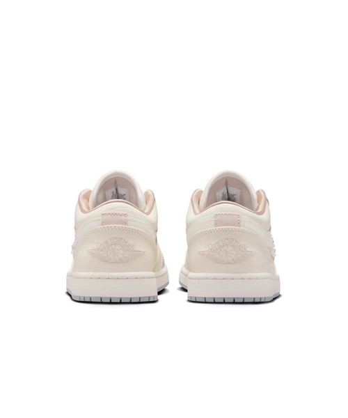 W AIR JORDAN 1 LOW IH7323-100（スニーカー）｜JORDAN BRAND