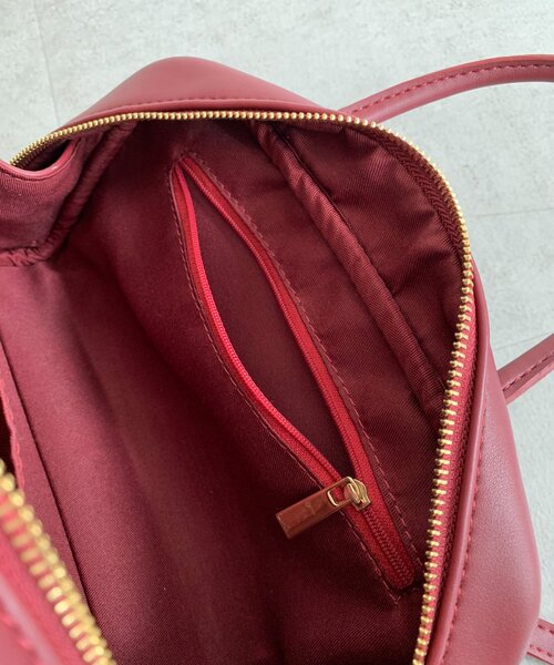 DouDou（ドゥドゥ）の「チャーム付横長ボストン（ショルダーバッグ・レディース・ブラック/キャメル/ボルドー・FREE）」の14枚目の写真