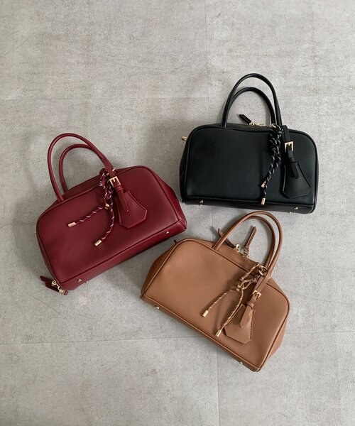 DouDou（ドゥドゥ）の「チャーム付横長ボストン（ショルダーバッグ・レディース・ブラック/キャメル/ボルドー・FREE）」の18枚目の写真