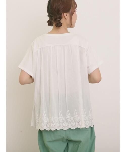 Samansa Mos2（サマンサ モスモス）の「[接触冷感]バックスカラップレースカットソー（Tシャツ/カットソー・レディース・ミント/ネイビー/オフホワイト/ブラック・F）」の2枚目の写真