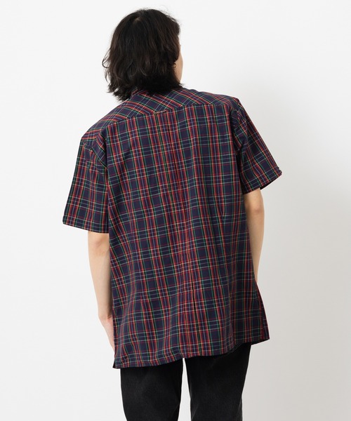 merc london(メルクロンドン)の「Merc London メルクロンドン タータンチェックボタンダウンシャツ(シャツ/ブラウス・メンズ・ネイビー/レッド・X-LARGE/XXX-LARGE)」の12枚目の写真