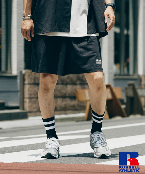 Russell Athletic(ラッセルアスレティック)の「吸水速乾 RUSSELL ATHLETIC 別注 DRI-POWER(R) ショーツ(その他パンツ・メンズ・チャコールグレー/ブラック/ライトブルー・SMALL/MEDIUM/LARGE)」の1枚目の写真