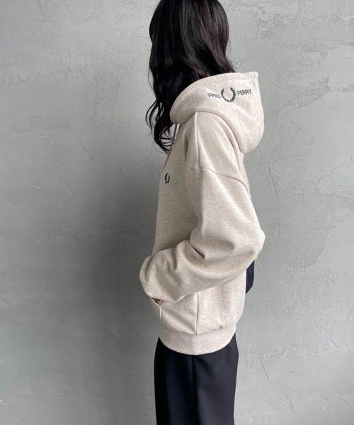 フレッドペリー　フードロゴ刺繍スウェットパーカー FRED PERRY パーカー 「FRED PERRY/フレッドペリー」 別注