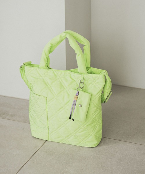 studio CLIP(スタディオクリップ)の「【人間工学に基づいて考えた!】からだよろこぶキルトトート&ショルダーバッグ(トートバッグ・レディース・ライトグリーン/グレー/ブラック・FREE)」の1枚目の写真